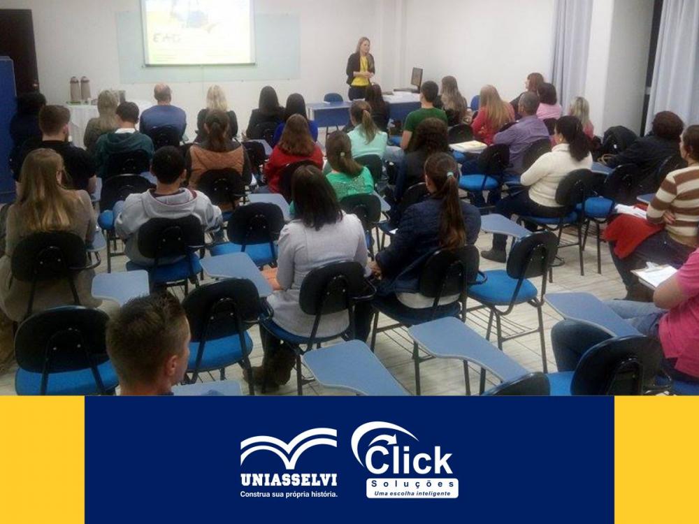 Ontem a Click recebeu os seus novos calouros!