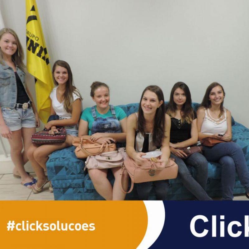 Crie uma rede de contatos e faça boas amizades na Click Soluções! 