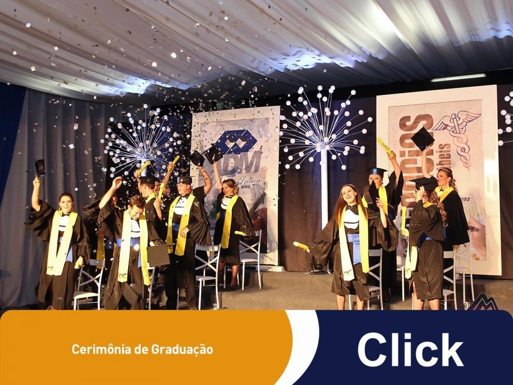 Parabenizamos as turmas de Administração e de Ciências Contábeis pela sua graduação!