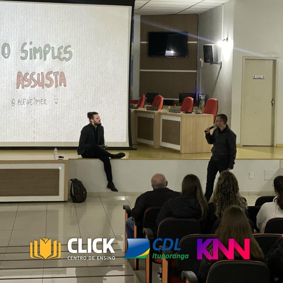 RECONSTRUINDO O FUTURO